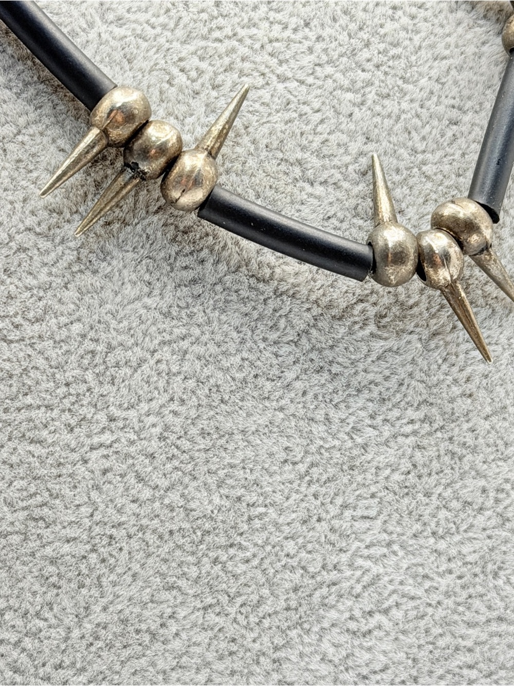Black and Silver Spike Bead Necklace for Women - Picture 4 of 9